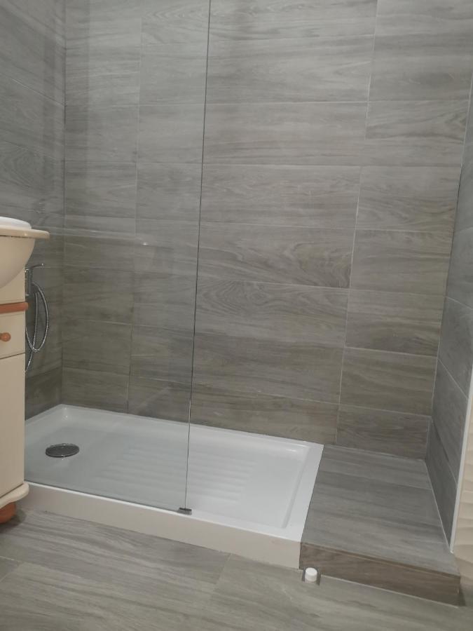 Marina Apartment Портиман Екстериор снимка