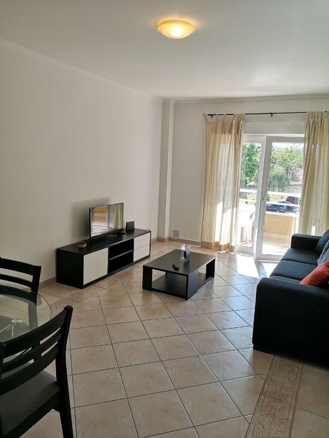 Marina Apartment Портиман Екстериор снимка